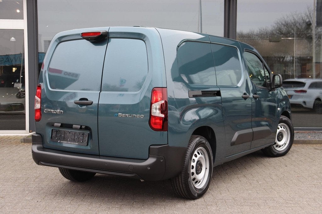 Citroen ë-Berlingo 136 L2 50 kWh 0% rente / 2+6 jaar garant, Auto's, Bestelauto's, 12 maanden, Blauw, Nieuw, 336 km