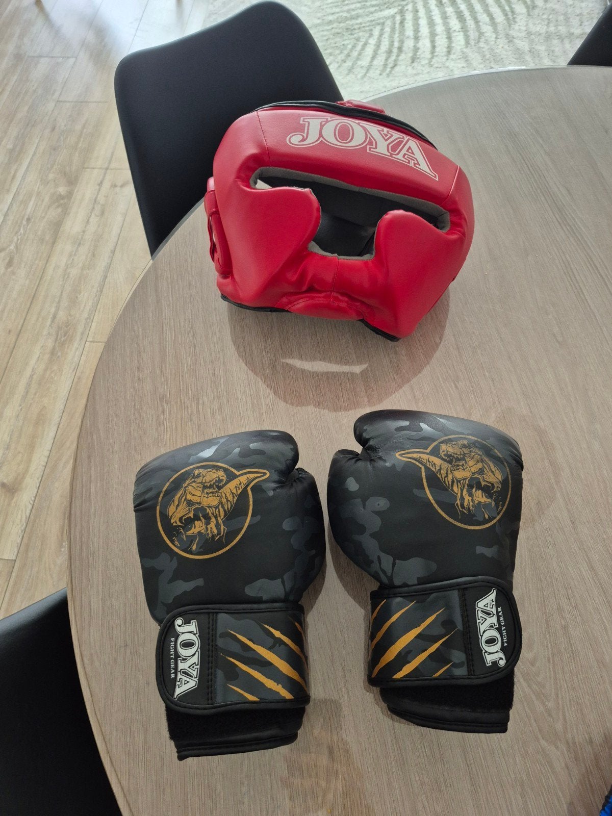 Bokshandschoenen en Hoofdbescherming (10-12 jaa, Ophalen of Verzenden, Gebruikt, Overige, Vechtsportbescherming