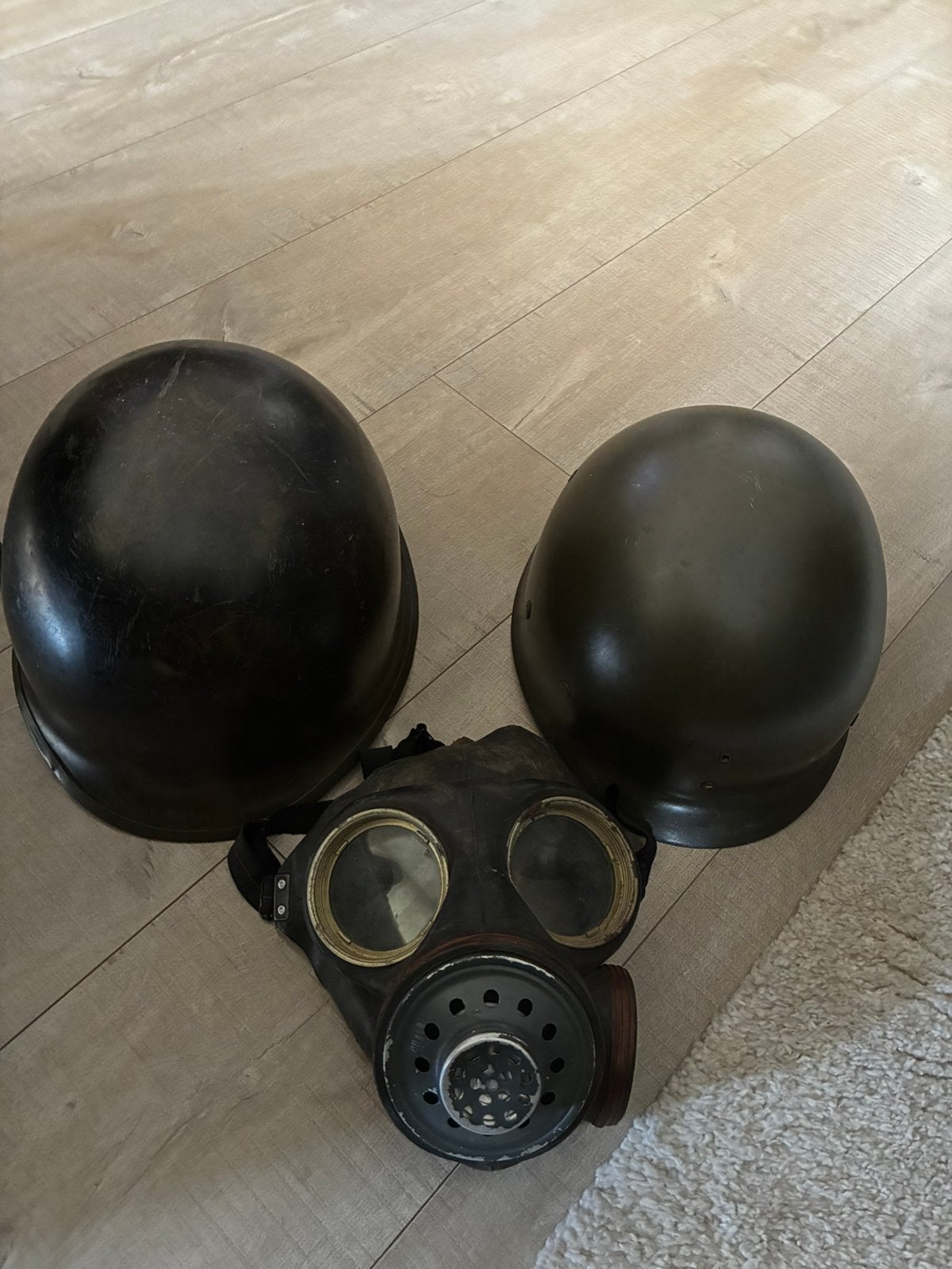 Helm / gasmasker, Ophalen of Verzenden, Landmacht, Nederland, Helm of Baret