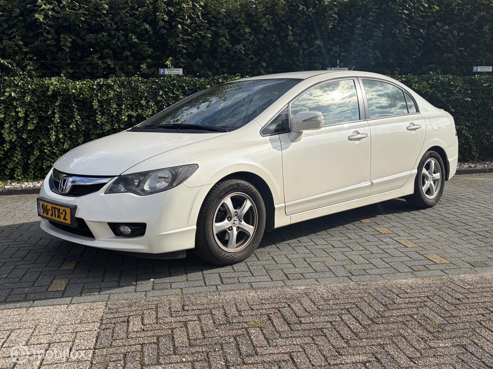 Honda Civic 1.3 Hybrid EXPORT ONLY, Auto's, Stof, Gebruikt, Zwart, 4 cilinders
