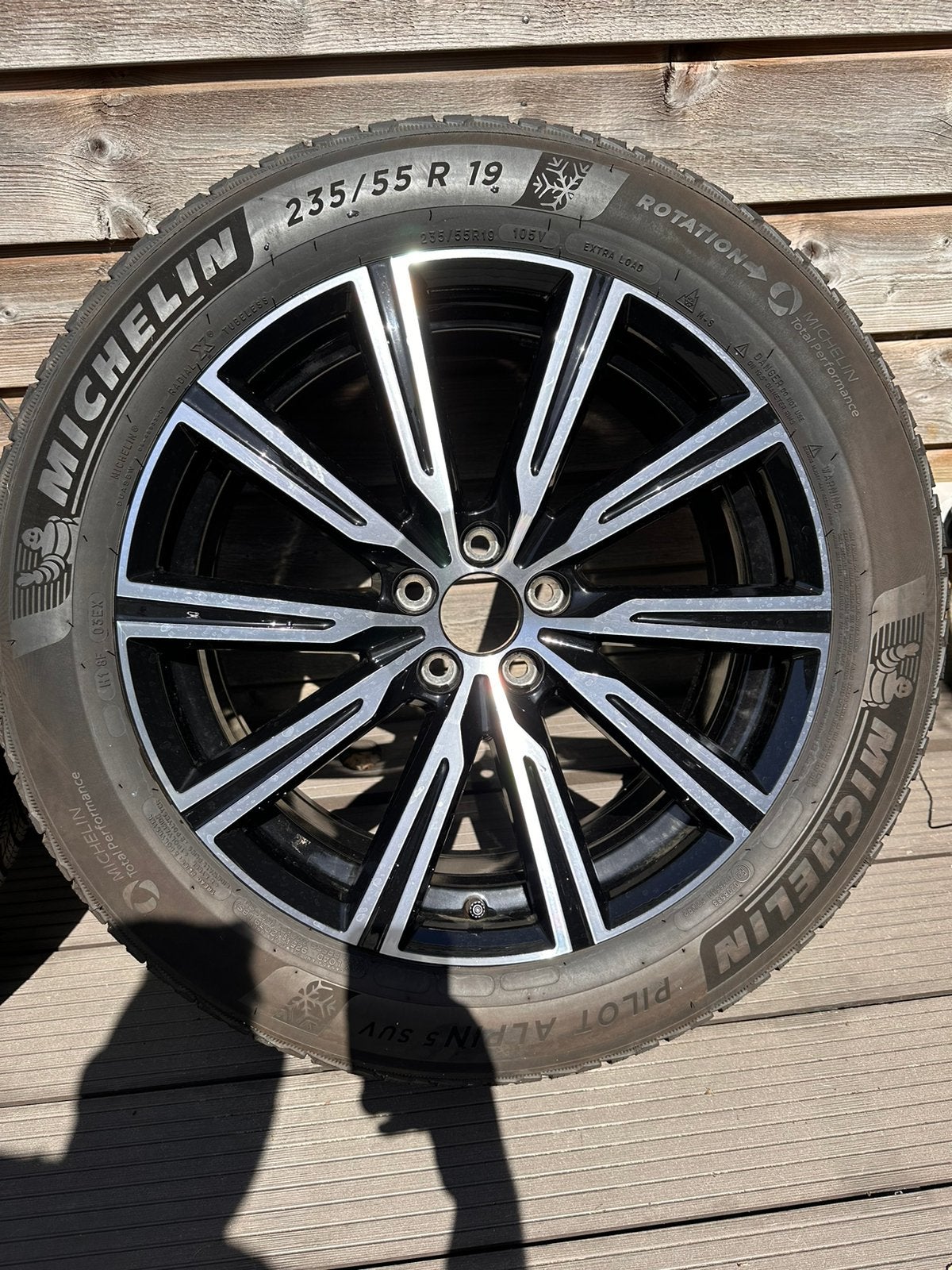 Originele volvo XC40 XC60 19 inch velgen 8mm!  winterbanden, Auto-onderdelen, Banden en Velgen, 18 inch, Banden en Velgen, 235 mm