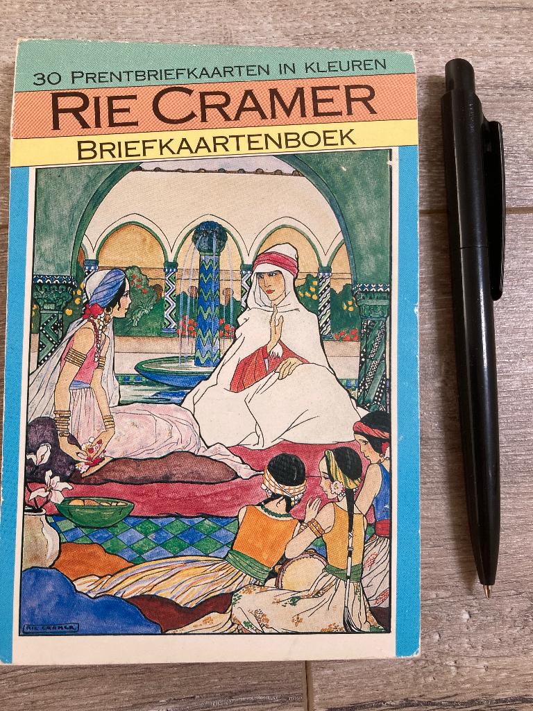 vintage ansichtkaarten set Rie Cramer, Verzamelen, Ansichtkaarten | Themakaarten, Ophalen of Verzenden, 1980 tot heden, Ongelopen