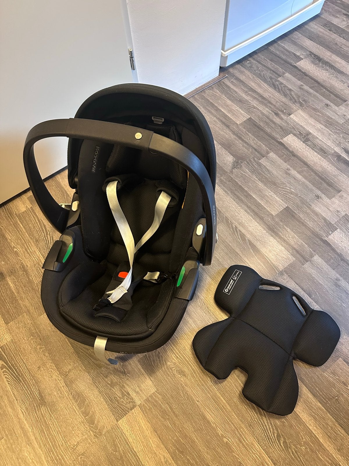 Maxi Cosi Pebble 360 Pro met FamilyFix 360 Isofix, Kinderen en Baby's, Ophalen, Gebruikt, Slaapstand, Isofix