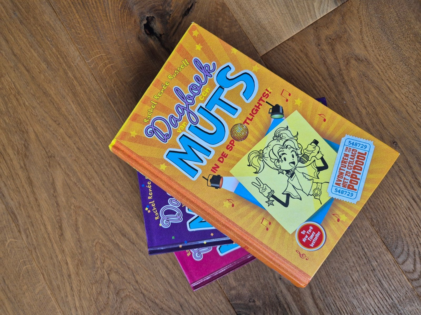 3 dagboek van een Muts, Boeken, Ophalen of Verzenden, Zo goed als nieuw, Rachel Renée Russell