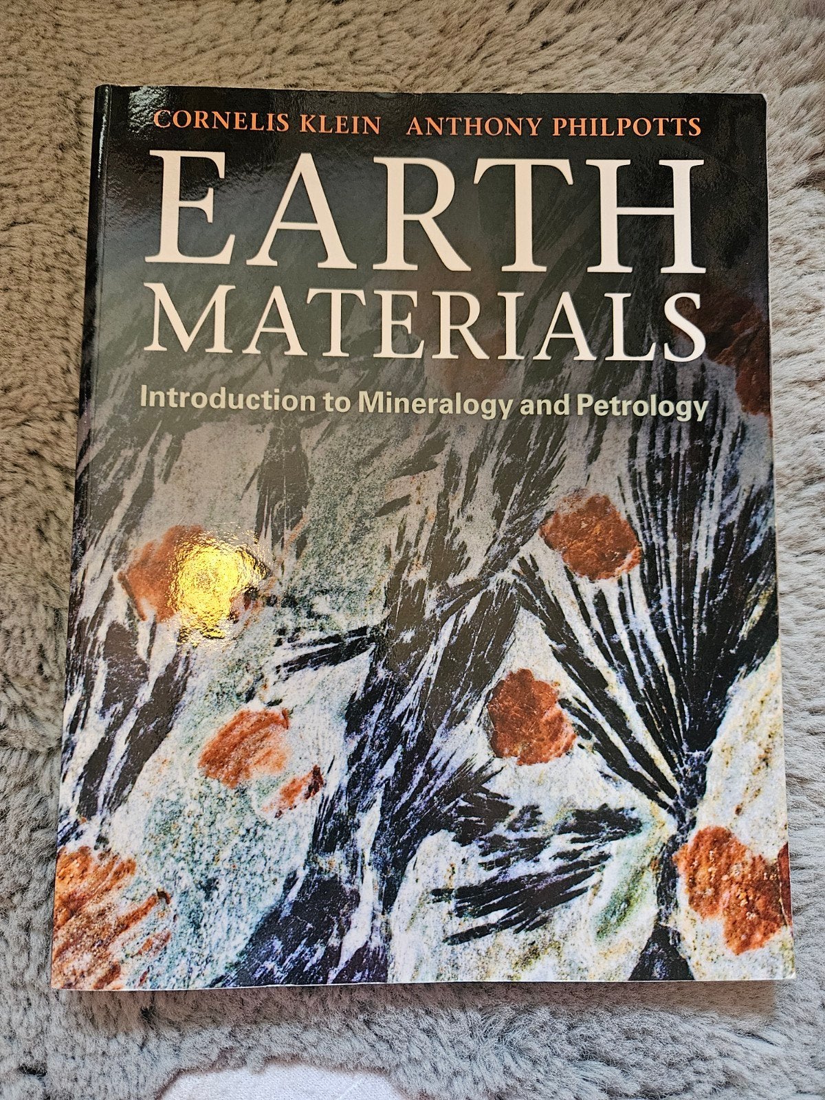 Earth Materials: Introduction to Mineralogy and Petrology, Cornelis Klein, Anthony Philpotts, Ophalen of Verzenden, Beta, WO