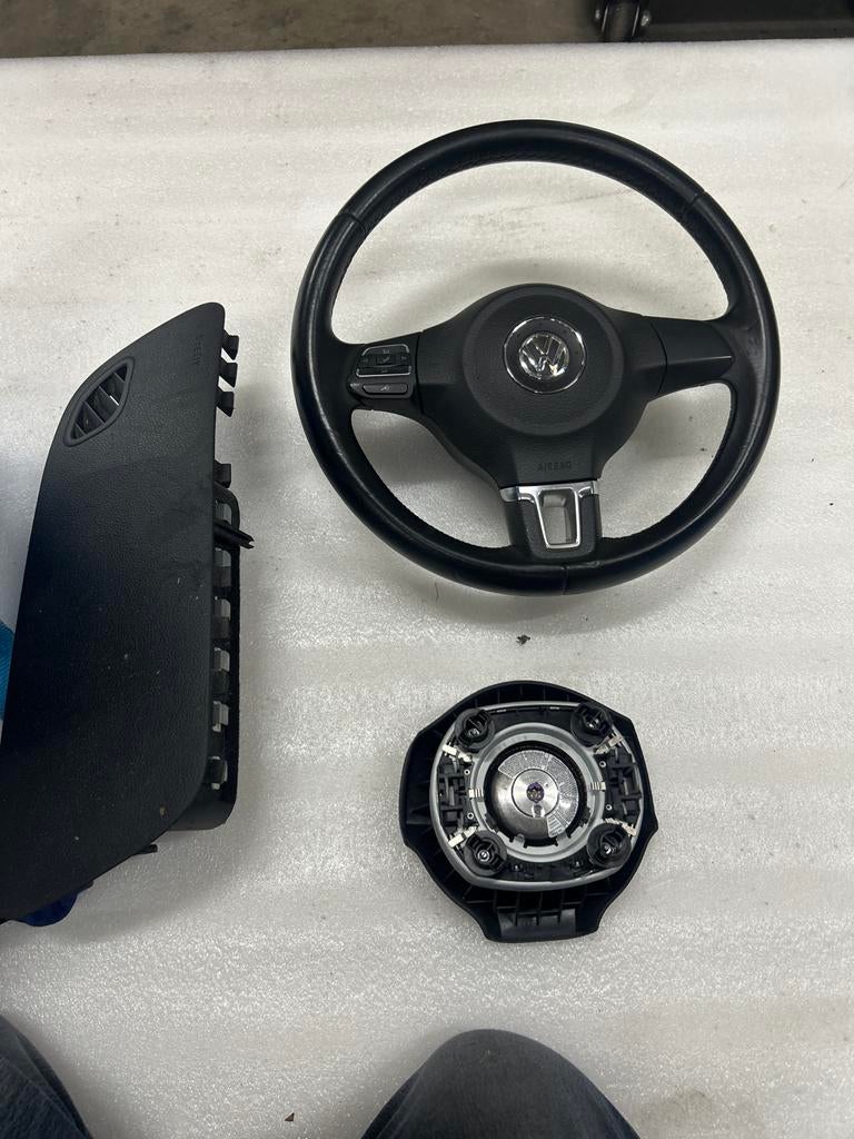 Airbag en stuur voor Polo 6R (stuur heeft aandacht nodig), Auto-onderdelen, Ophalen, Gebruikt, Volkswagen