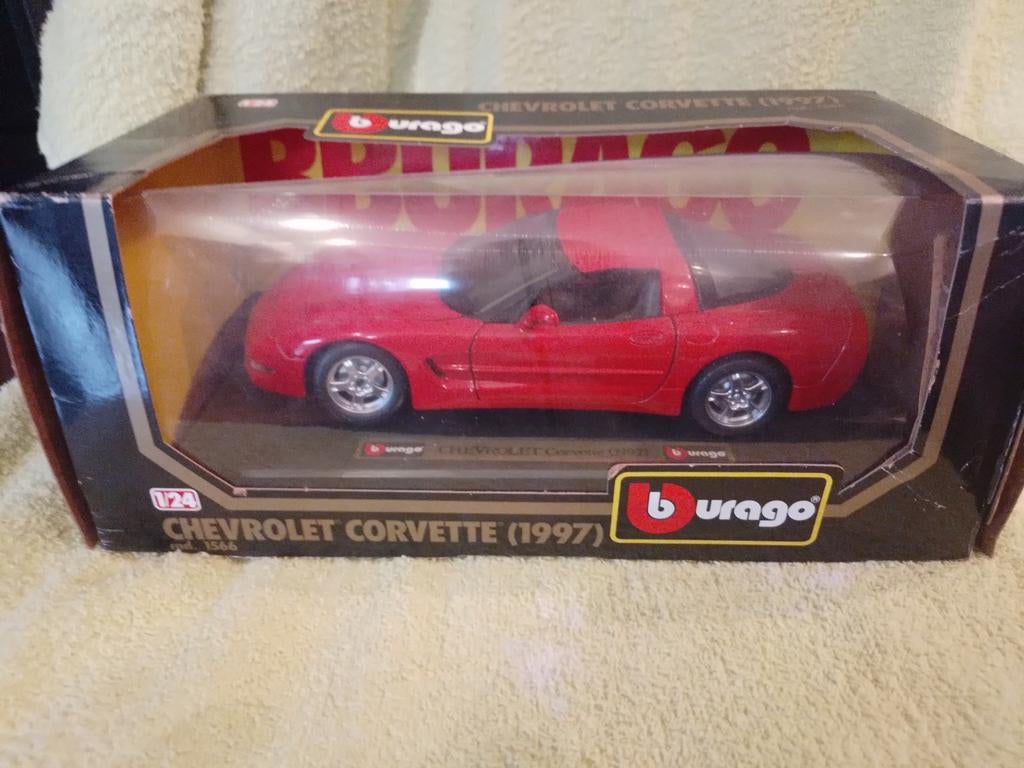 Corvette c5, Hobby en Vrije tijd, Modelauto's | 1:24, Ophalen of Verzenden, Zo goed als nieuw, Bburago