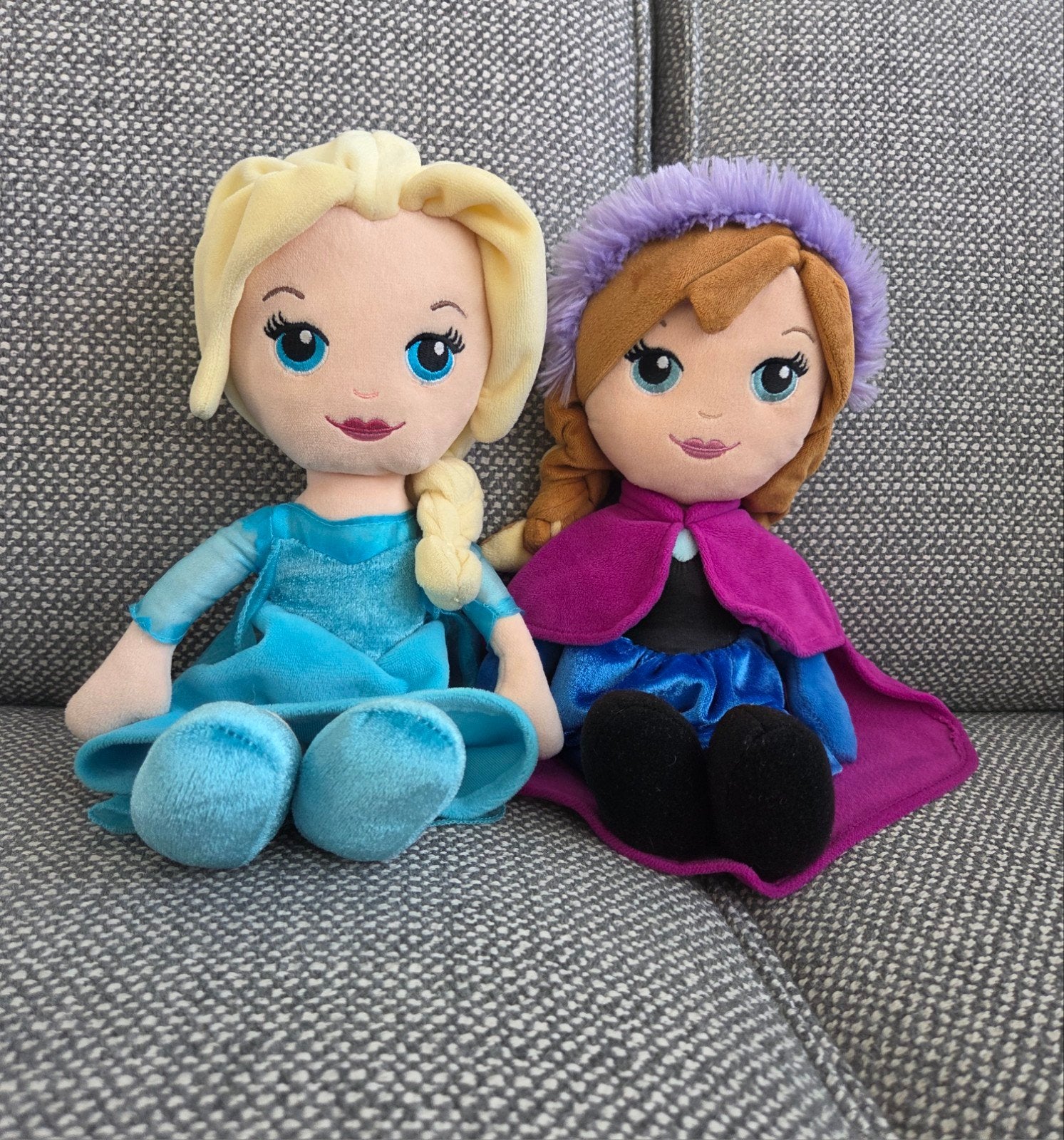 Frozen knuffels elsa en anna, Ophalen of Verzenden, Zo goed als nieuw, Overige typen