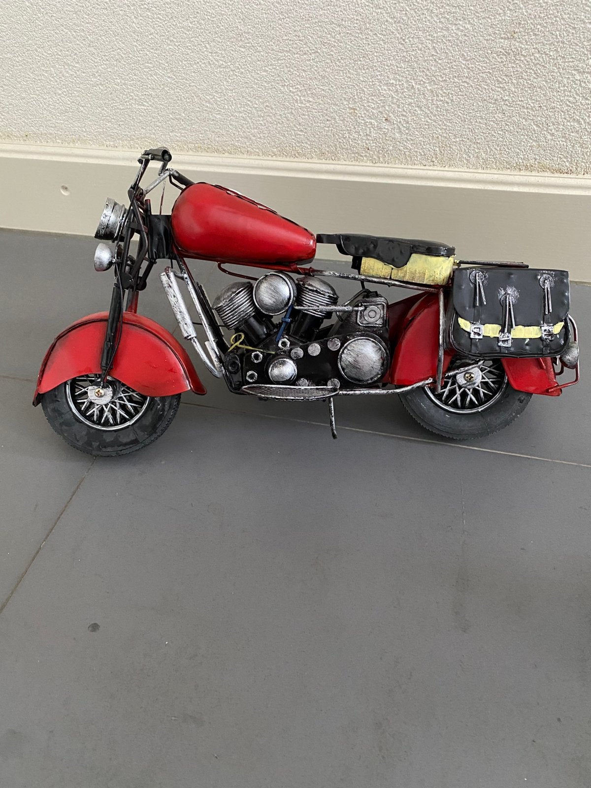 Modelmotor, metaal rood zwart 38 x 15 cm, Ophalen of Verzenden, Zo goed als nieuw, Overige typen