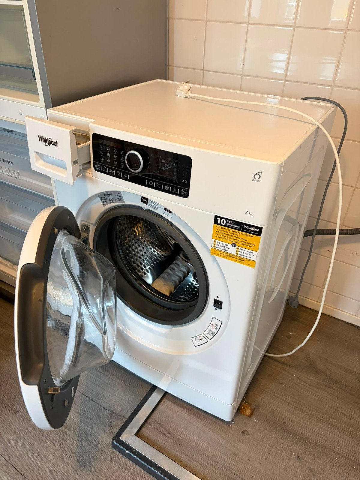 Whirlpool Wasmachine 7 kg met Waterstop, Ophalen, Gebruikt, Voorlader, 85 tot 90 cm