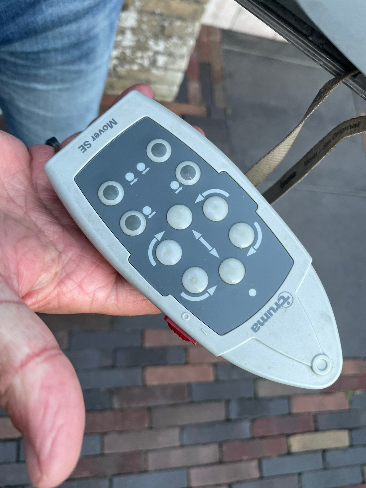 Truma mover met defect aan bijrijderskant, Ophalen, Gebruikt