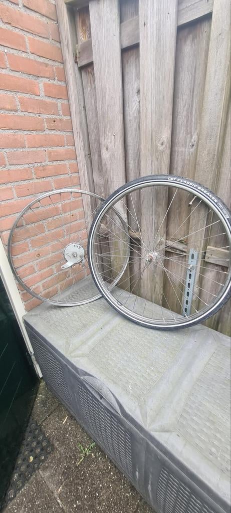 2x Voorwielen (Trommelrem) 26 & 28 inch RVS, Fietsen en Brommers, Fietsonderdelen, Wiel, Gebruikt, Overige materialen, Toerfiets
