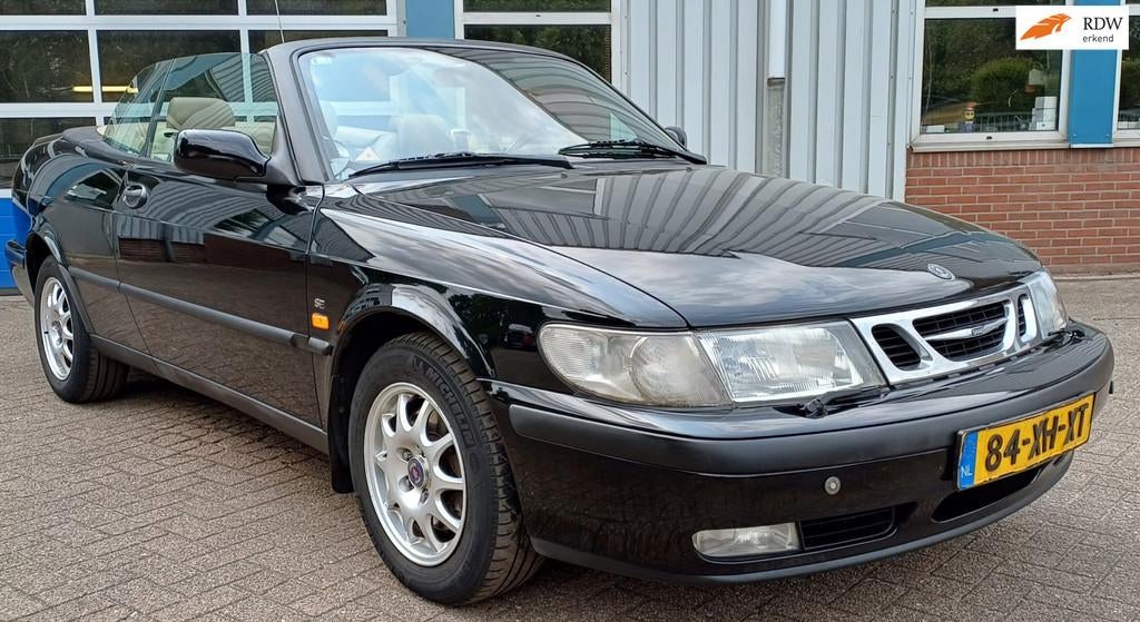 Saab 9-3 Cabrio 2.0t SE cabrio automaat youngtimer/oltimer., Auto's, Gebruikt, 4 cilinders, Cabriolet, 4 stoelen