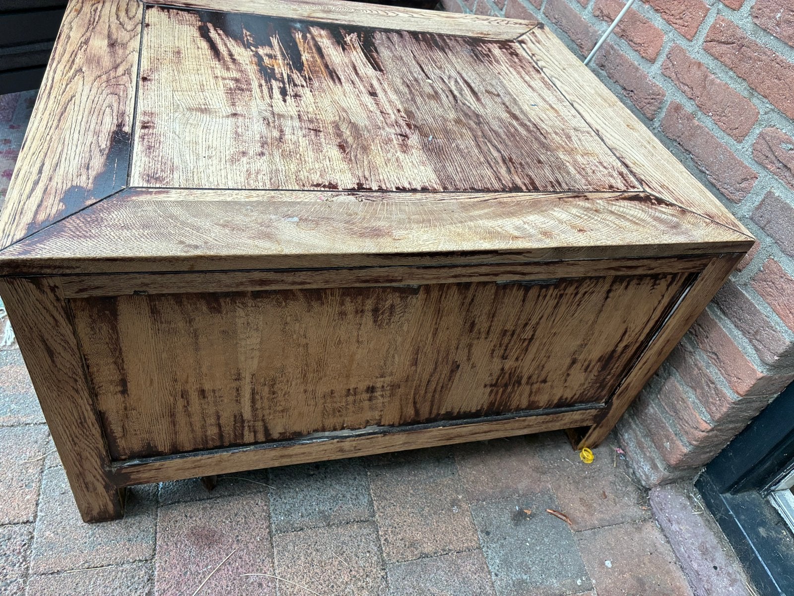 Robuuste houten salontafel met lades, Ophalen, Gebruikt, 100 tot 150 cm, 50 tot 100 cm