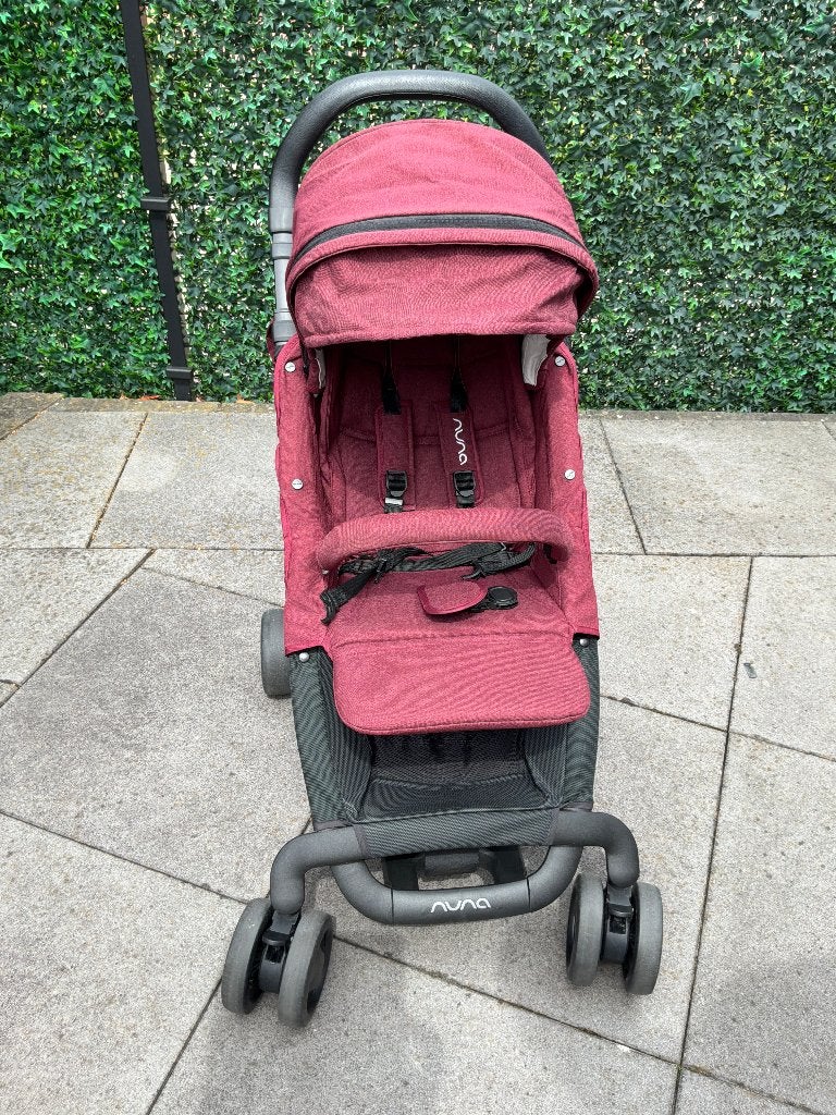 Nuna Pepp Next Buggy - Compact en Comfortabel + voetenzak, Ophalen, Zo goed als nieuw, Overige merken, Verstelbare rugleuning