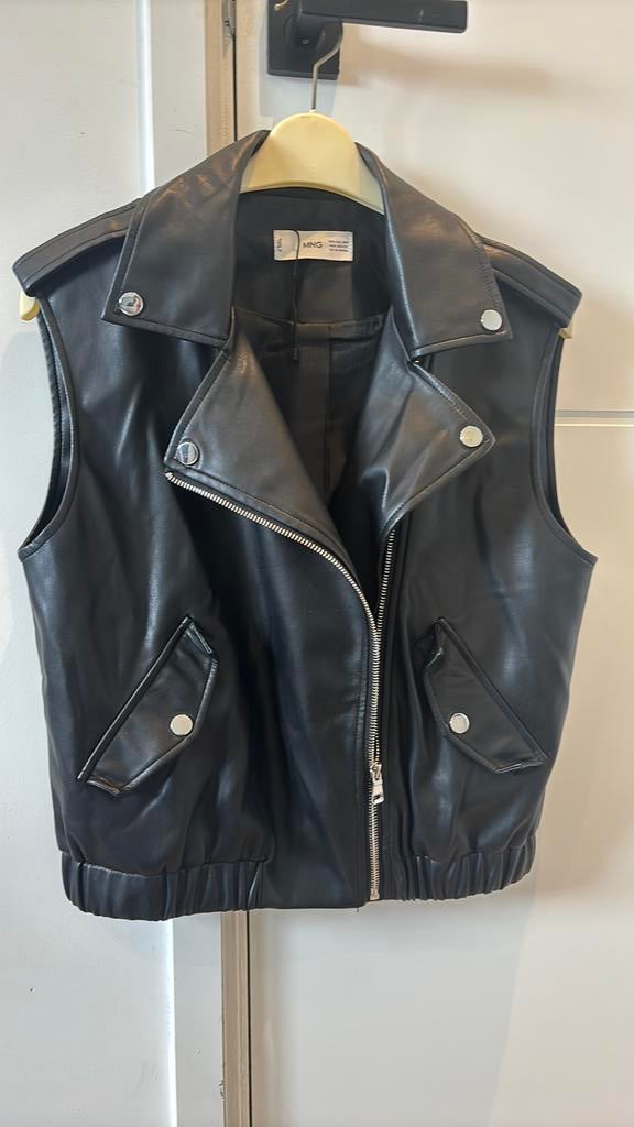 Mango leerlook giletje nieuwstaat xs, Ophalen of Verzenden, Zo goed als nieuw, Maat 34 (XS) of kleiner, Zwart