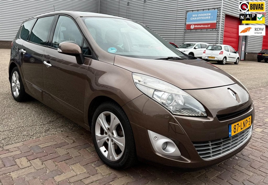 Renault Grand Scénic 1.4 TCe Dynamique Full optie /PANO / P, Auto's, Renault, Voorwielaandrijving, Gebruikt, 4 cilinders, Bruin