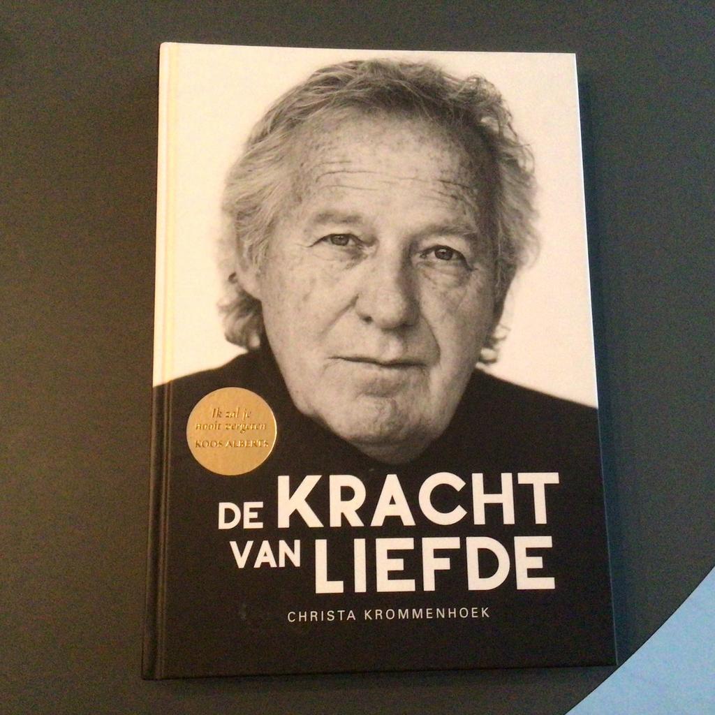 Christa Krommenhoek - De kracht van liefde, Kunst en Cultuur, Ophalen of Verzenden, Zo goed als nieuw, Christa Krommenhoek
