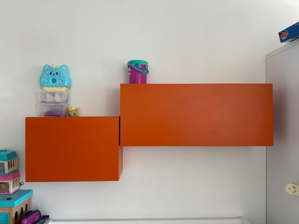 Set van wandkastjes met klepdeur verschillende kleuren, Ophalen, Zo goed als nieuw