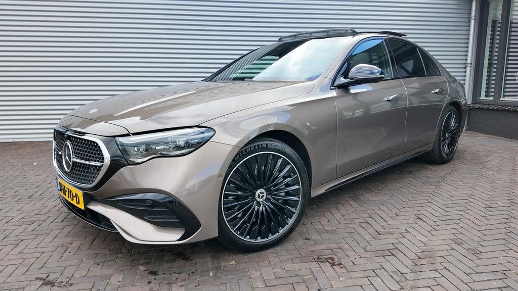 Mercedes-Benz E-Klasse 300 e Sport Edition amg vol vol panor, Automaat, 12 maanden, Achterwielaandrijving, Bedrijf