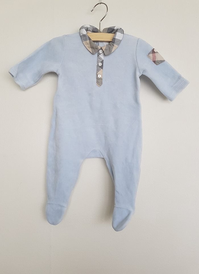 Burberry Baby boxpakje lichtblauw velours 62, Ophalen of Verzenden, Zo goed als nieuw, Jongetje of Meisje, Overige typen