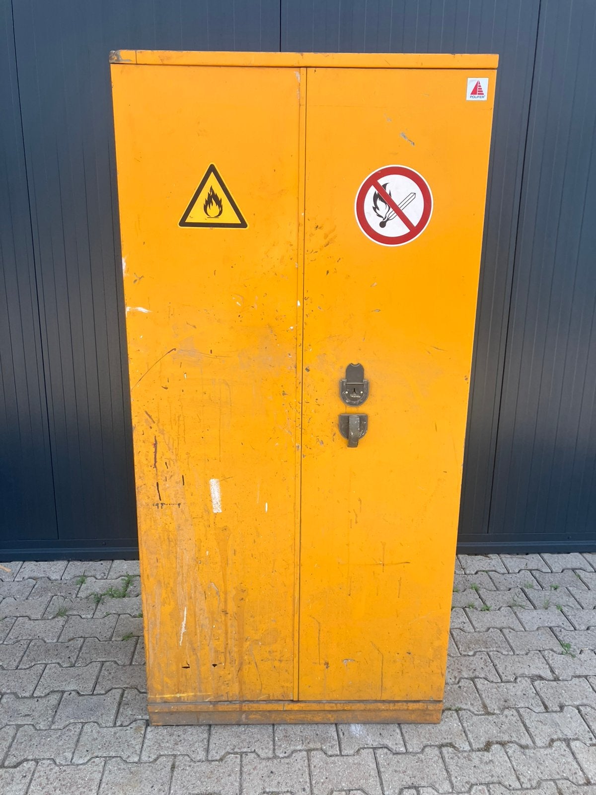 Chemiekast, Ophalen, Gebruikt