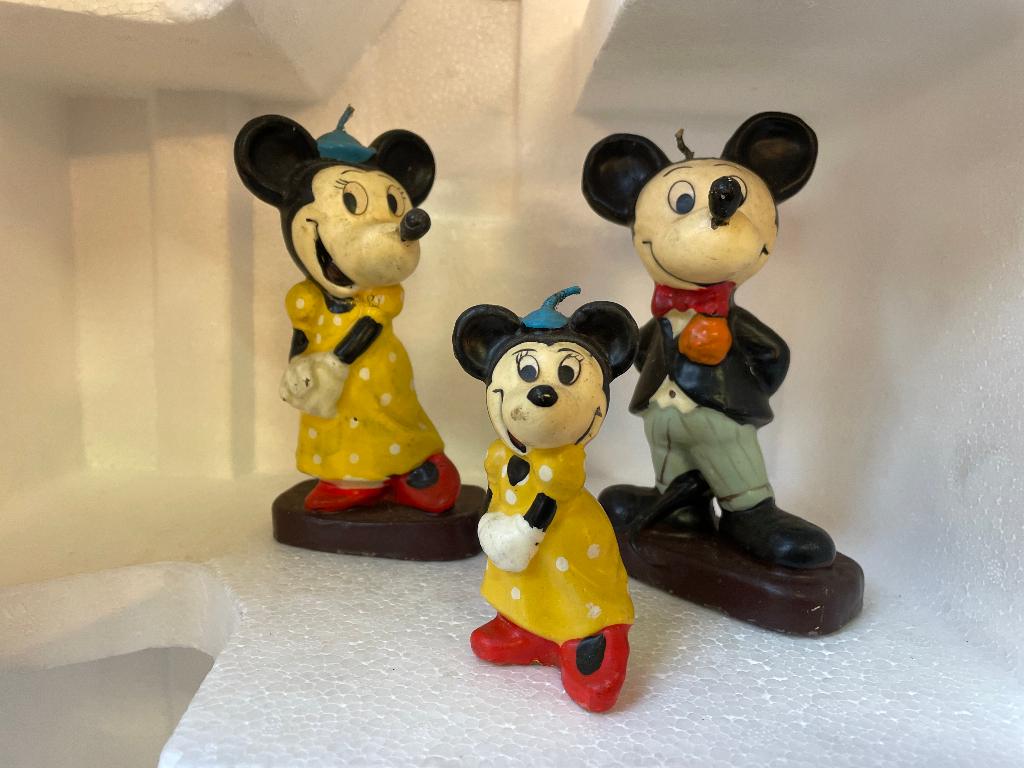 Kaarsen Mickey mouse 10cm + 16 cm h - nieuwstaat medio 1950, Verzamelen, Disney, Ophalen, Overige figuren, Zo goed als nieuw, Beeldje of Figuurtje