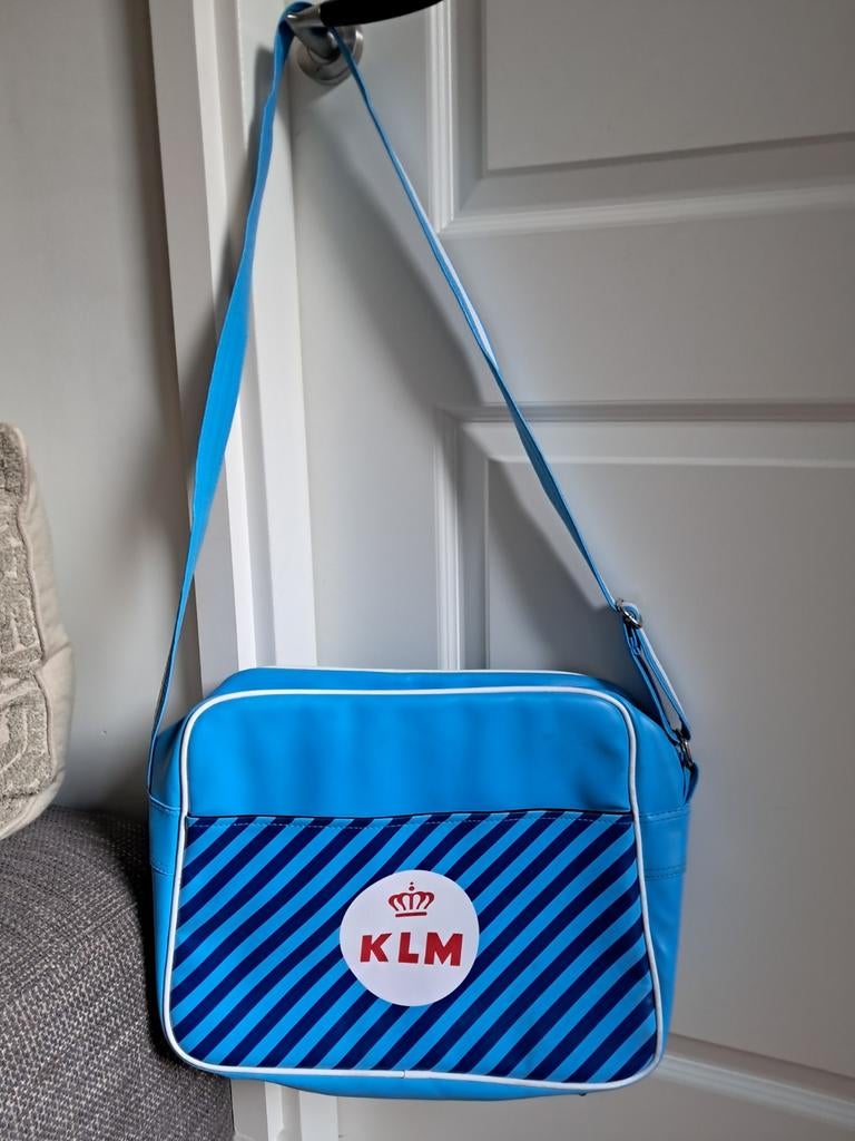 KLM Schoudertas retro 35 bij 30 bij 10 cm, Sieraden, Tassen en Uiterlijk, Tassen | Schoudertassen, Ophalen of Verzenden, Zo goed als nieuw
