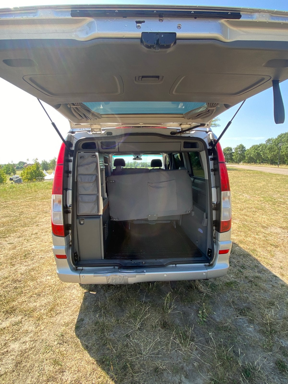 Mercedes-Benz Marco Polo V6 - Compacte en luxe camper, Mercedes-Benz, Diesel, Tot en met 3, Koelkast