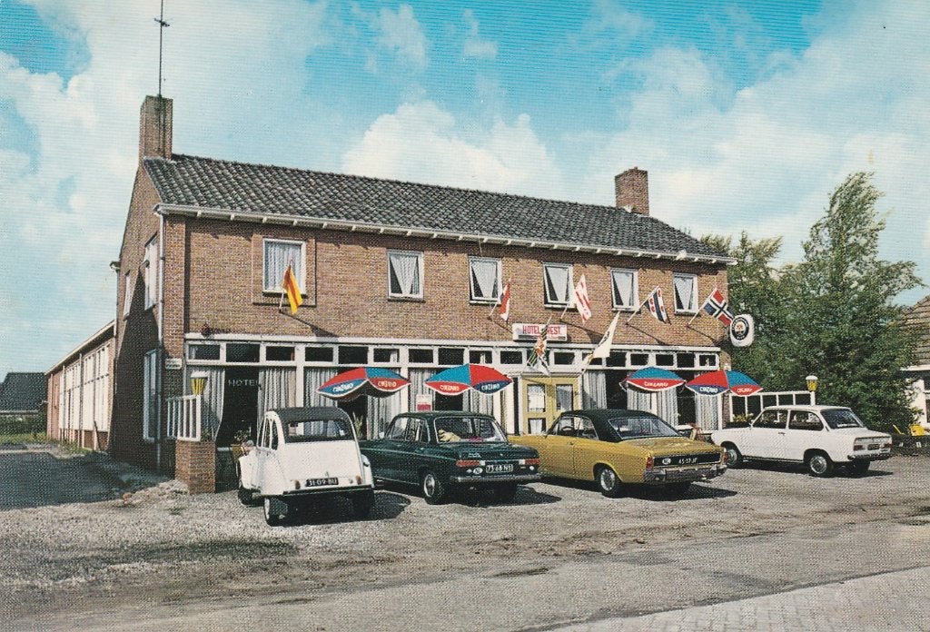 Schoonoord    Hotel v/d Laan, Ophalen of Verzenden, 1940 tot 1960, Ongelopen, Drenthe