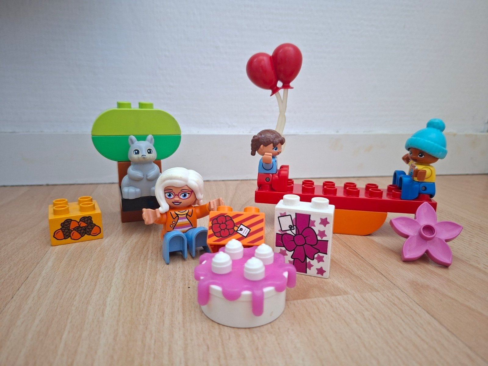 Duplo verjaardagspicknick 10832, Ophalen of Verzenden, Zo goed als nieuw, Duplo, Complete set