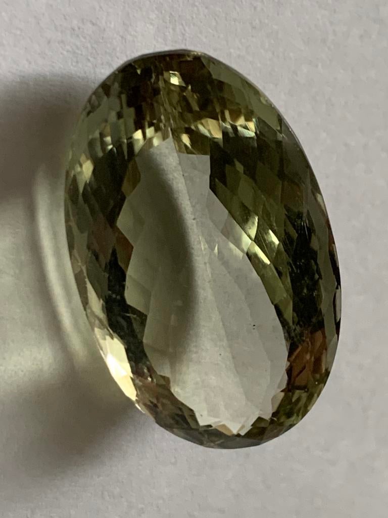 Edelsteen prasiolite 35,57 crt met certificaat, Ophalen of Verzenden, Zo goed als nieuw