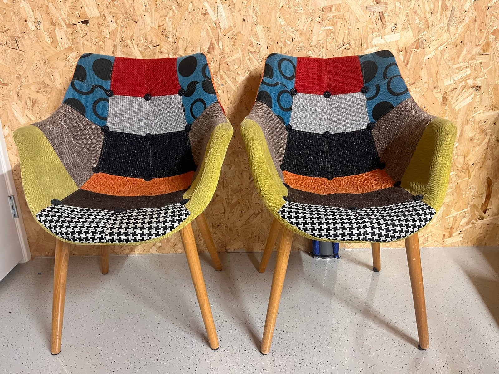 Set van 2 kleurrijke patchwork zuiver stoelen, Huis en Inrichting, Ophalen, Gebruikt, Twee, Overige kleuren