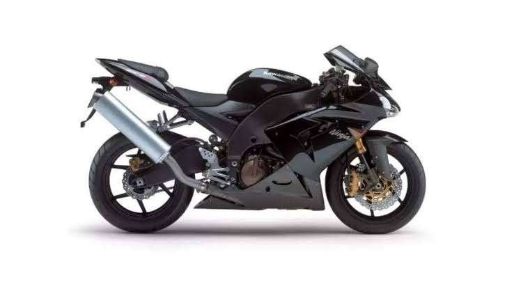 Gezocht: ZX10r 05 sloop /Dynamo zx10r 04/05, Motoren, Ophalen, Gebruikt