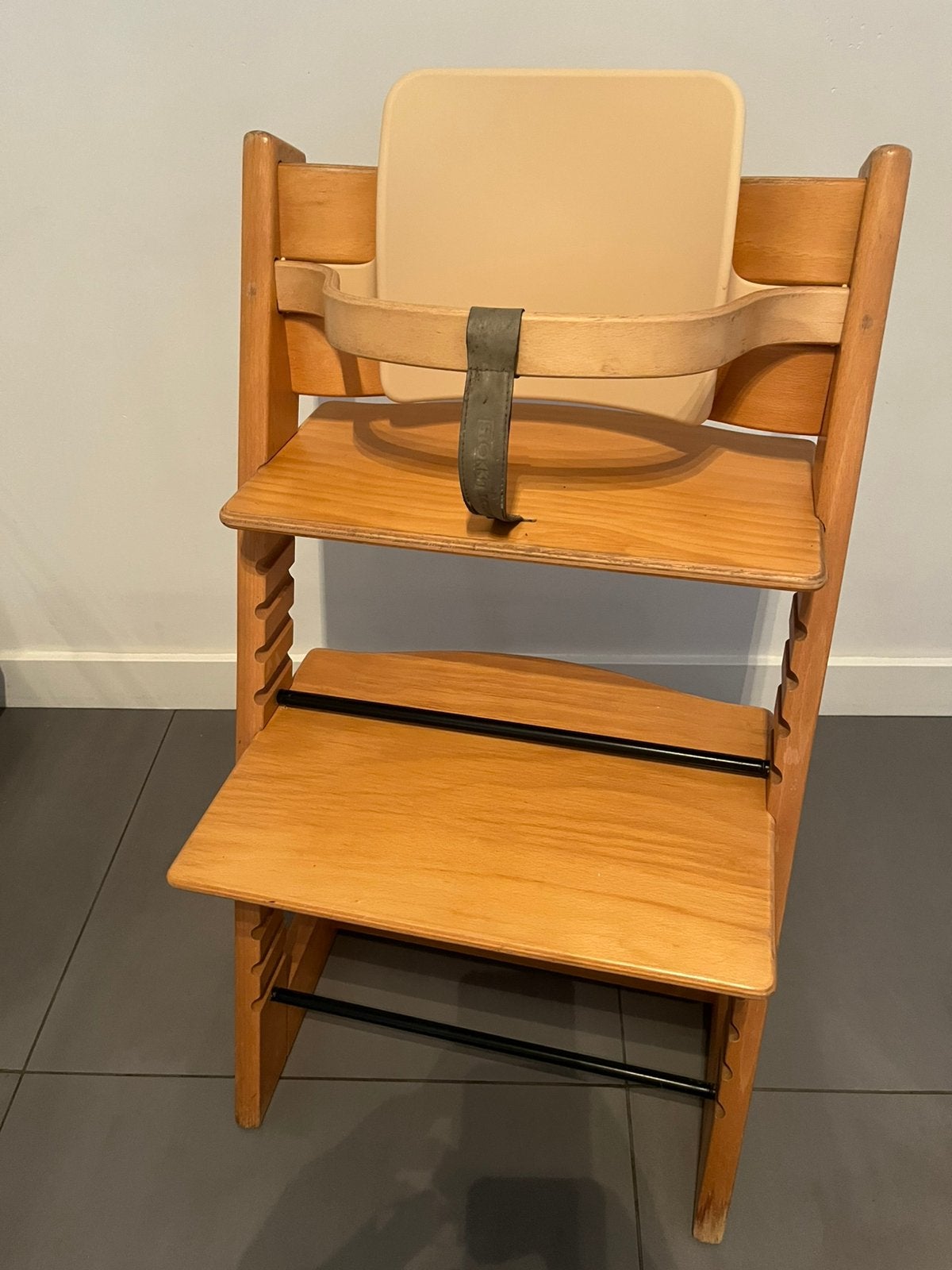 Stokke tripp trapp - newbornset past op deze stoel, Kinderen en Baby's, Kinderstoelen, Ophalen, Gebruikt, Meegroeistoel, Stoelverkleiner