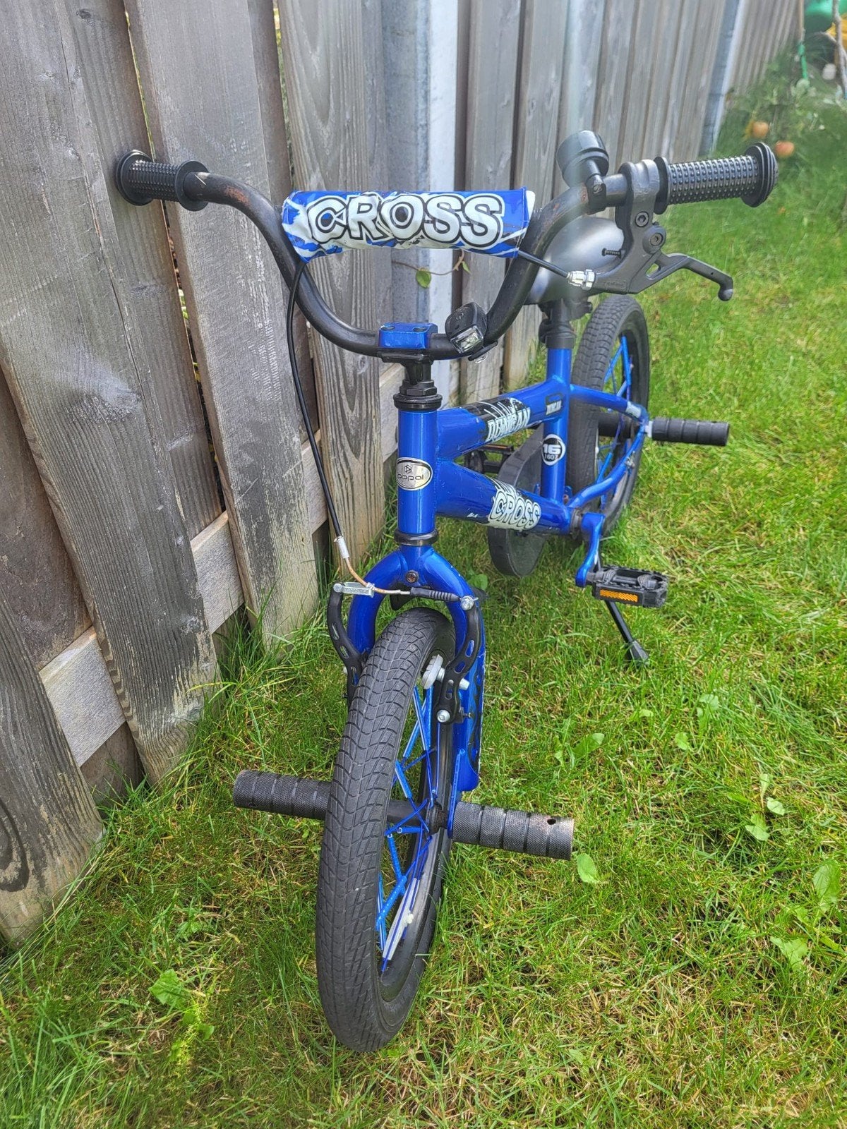 Foto 5 van 16 inch kinderfiets/BMX, zijwieltjes meegeleverd