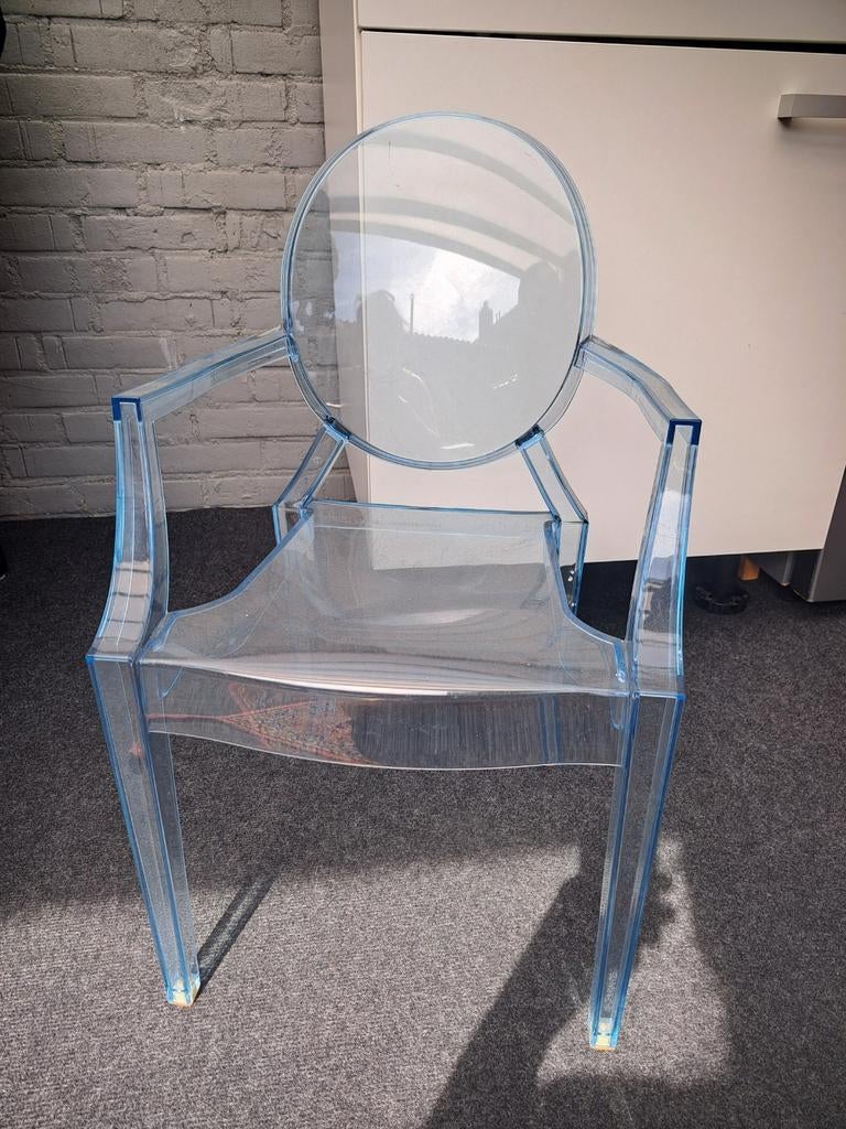 Lou Lou Ghost stoel / kinderstoel q- transparant blauw km, Kunststof, Blauw, Ophalen of Verzenden, Zo goed als nieuw