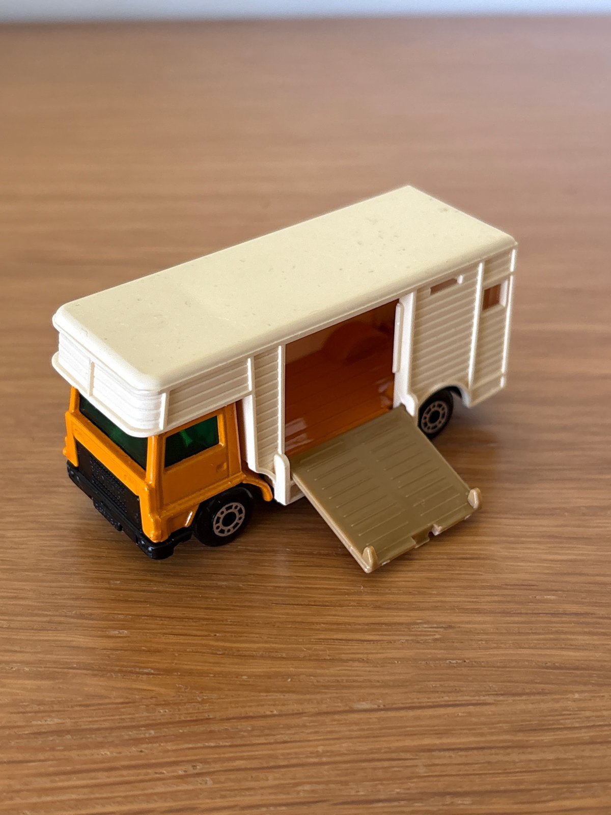 Matchbox paardenvrachtwagen uit 1977, Ophalen of Verzenden, Gebruikt