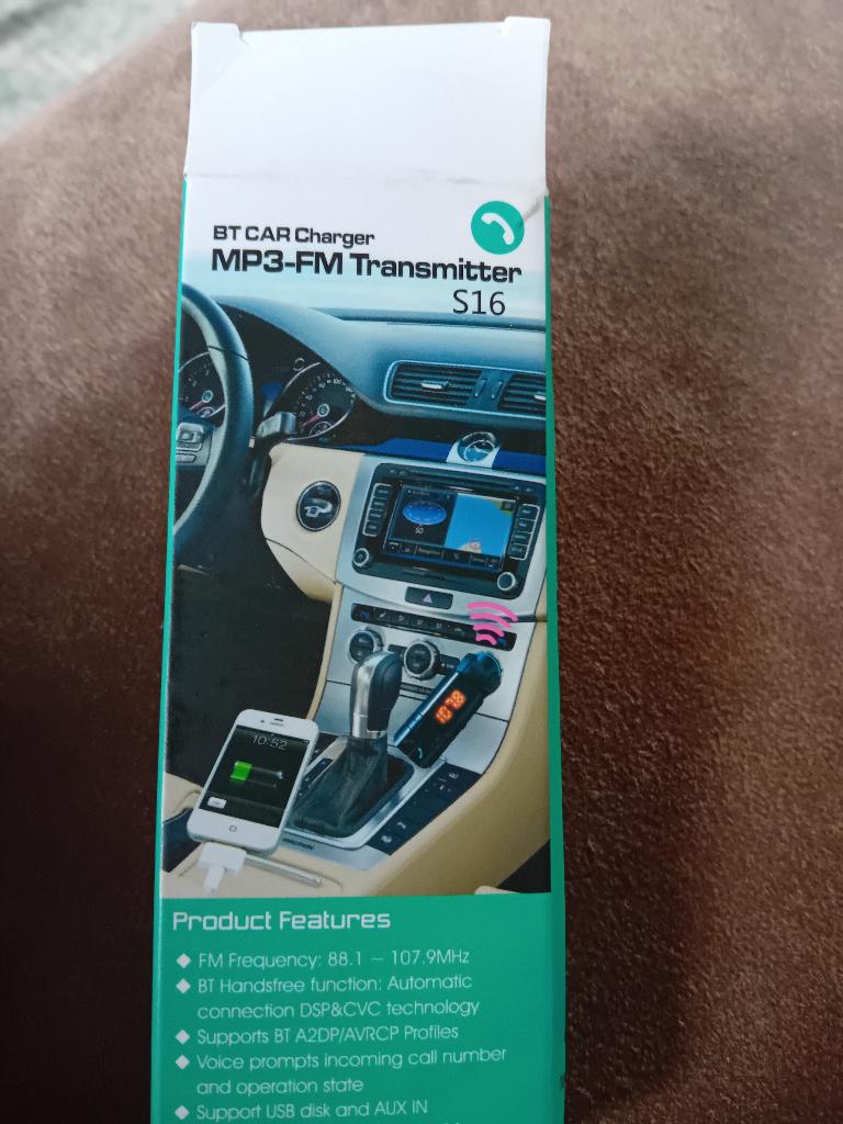 Mp3 fm transmitter s16, Auto diversen, Carkits, Ophalen of Verzenden, Nieuw