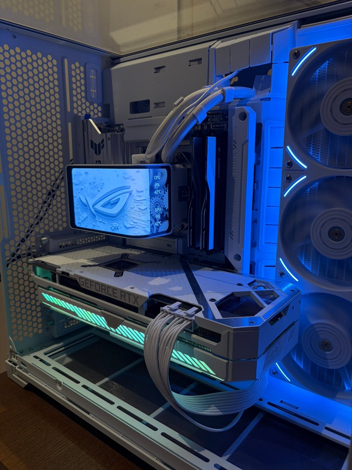 Asus ROG Strix Geforce RTX 3070 OC White Edition, Computers en Software, Videokaarten, GDDR6, PCI-Express 4, Ophalen of Verzenden