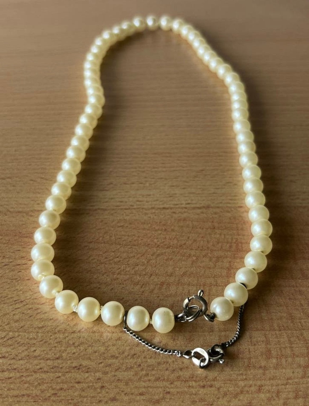 Parelketting met zilveren slot, Ophalen of Verzenden, Zo goed als nieuw, Zilver