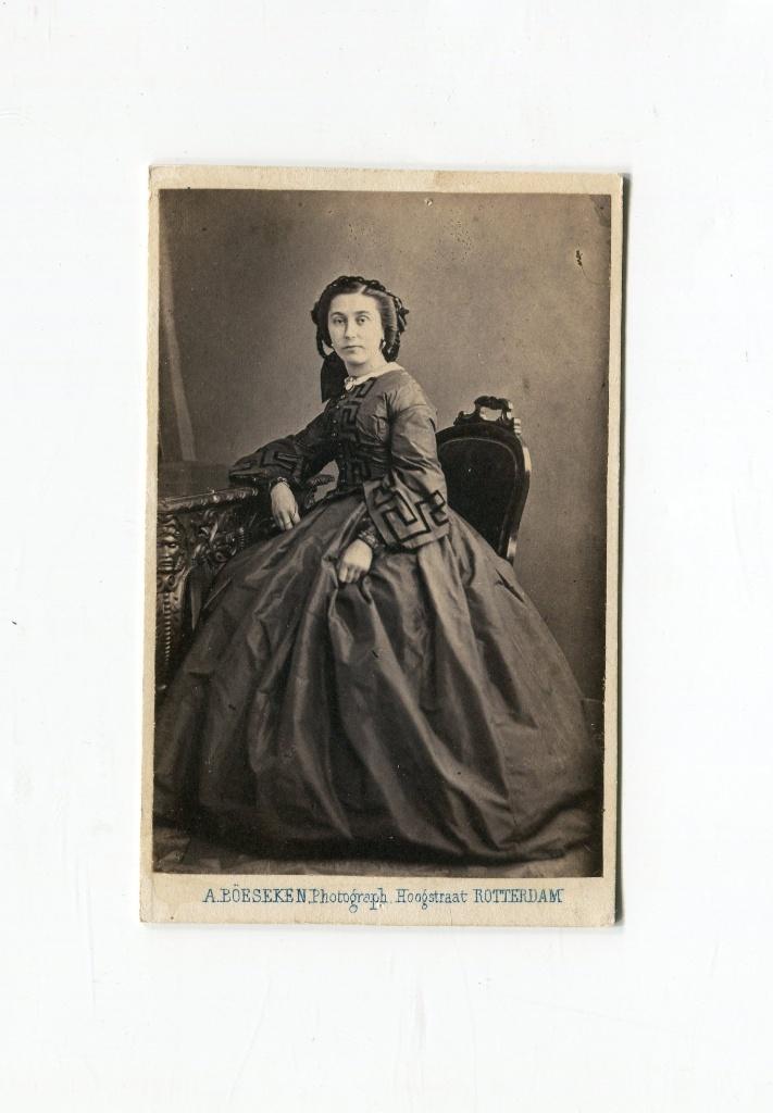 Carte de Visite. A. Böeseken. Rotterdam. 1864 - 1869., Foto, Ophalen of Verzenden, Zo goed als nieuw, Voor 1940
