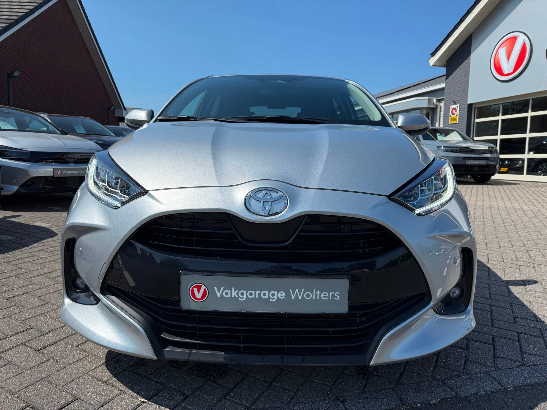Toyota Yaris 1.5 Hybrid 115 Dynamic RIJKLAARPRIJS!, Auto's, 12 maanden, Gebruikt, Yaris, Te koop