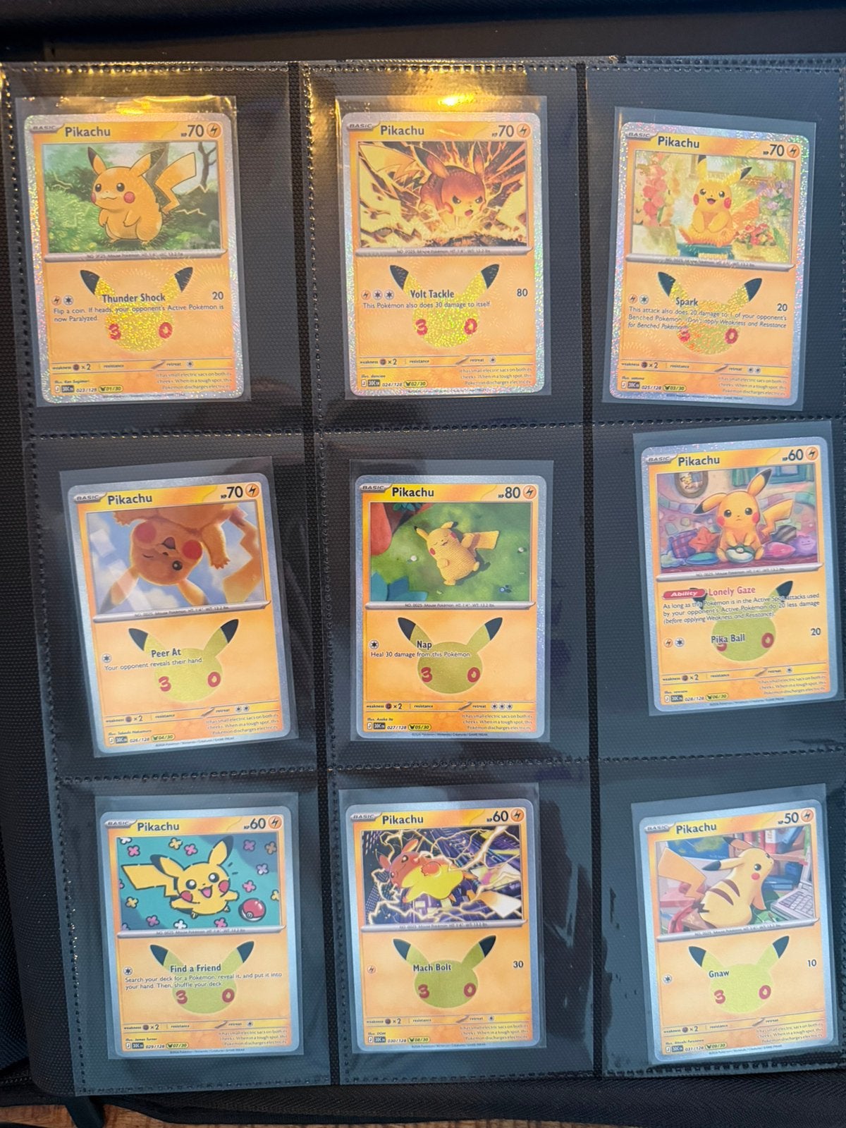 Pokemon 30th Celebration Pikachu’s COMPLEET 30 stuks, Ophalen of Verzenden, Nieuw, Meerdere kaarten