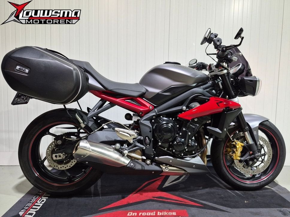 *VERKOCHT* TRIUMPH 675 STREET TRIPLE R |NL MOTOR|TomTom|Koff, 675 cc, Motorrijbewijs A, Bedrijf, 3 cilinders