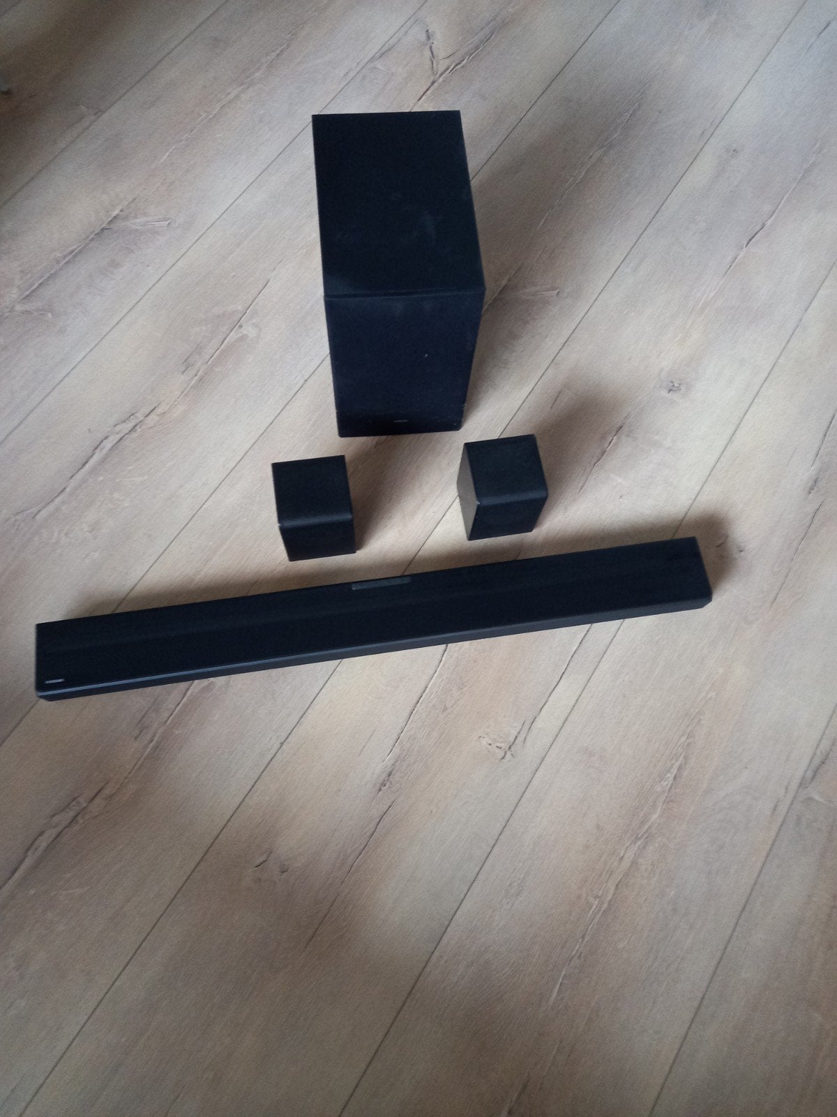 Samsung Soundbar met subwoofer en achterspeakers, Ophalen of Verzenden, Met externe subwoofer, Gebruikt