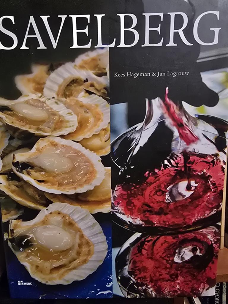 Savelberg Kookboek - Kees Hageman & Jan Lagrouw, Boeken, Hoofdgerechten, Kees Hageman & Jan Lagrouw, Ophalen of Verzenden, Zo goed als nieuw