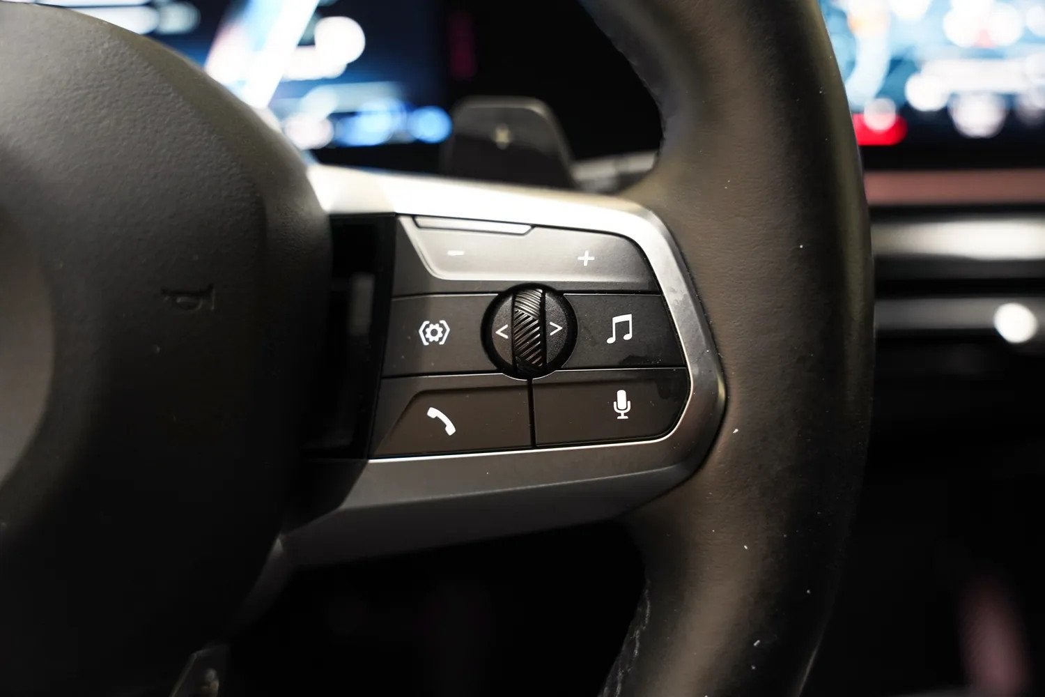 Foto 17 van BMW X1 xDrive25e M Sport Shadow [ SOH 92,5% ] [ LED HUD 360