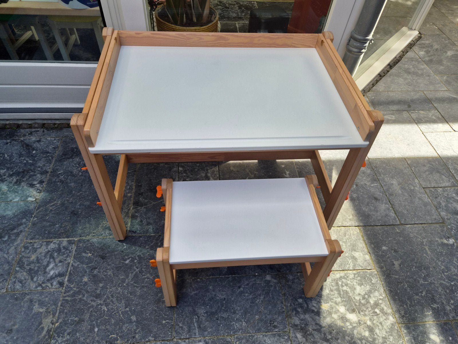 Ikea Flisat bureau en krukje - verstelbaar kinderbureau, Ophalen, Gebruikt, Tafel(s)