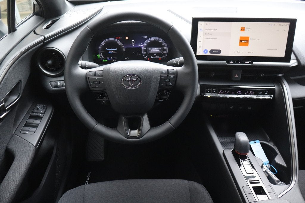 Toyota C-HR 2.0 Plug-in Hybrid 220 Dynamic Stoelverw I Dode, Auto's, Toyota, Stof, 4 cilinders, Plug-in hybride, Bedrijf
